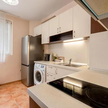 One-bedroom In The Center アパート ヴァルナ